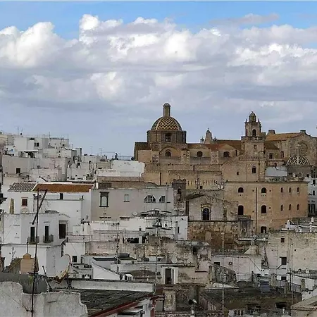 Spacious White Scandidesign Ostuni