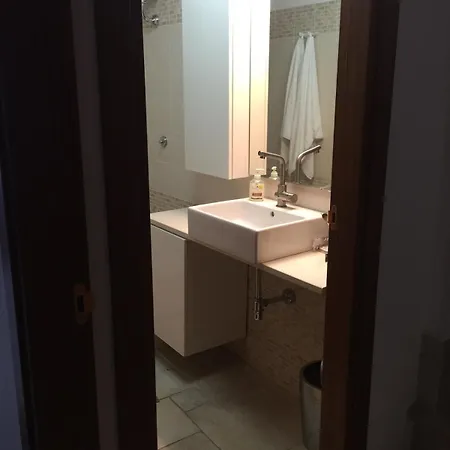 Spacious White Scandidesign Apartman