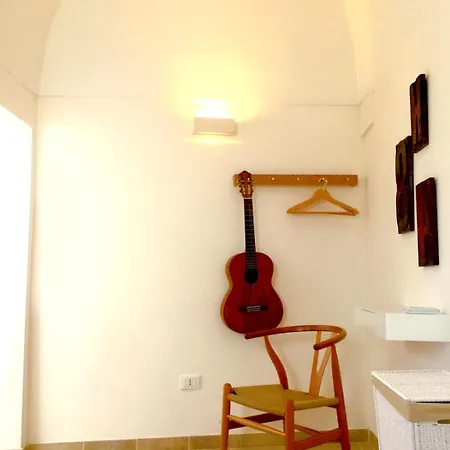 Spacious White Scandidesign Apartman Ostuni